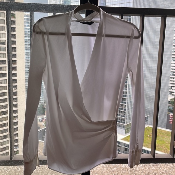 Zara Poplin Off-White Long Sleeve Faux Wrap Side Ruching Blouse Size Large - Picture 13 of 13